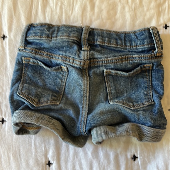 Denim cuffed shorts - Picture 2 of 3
